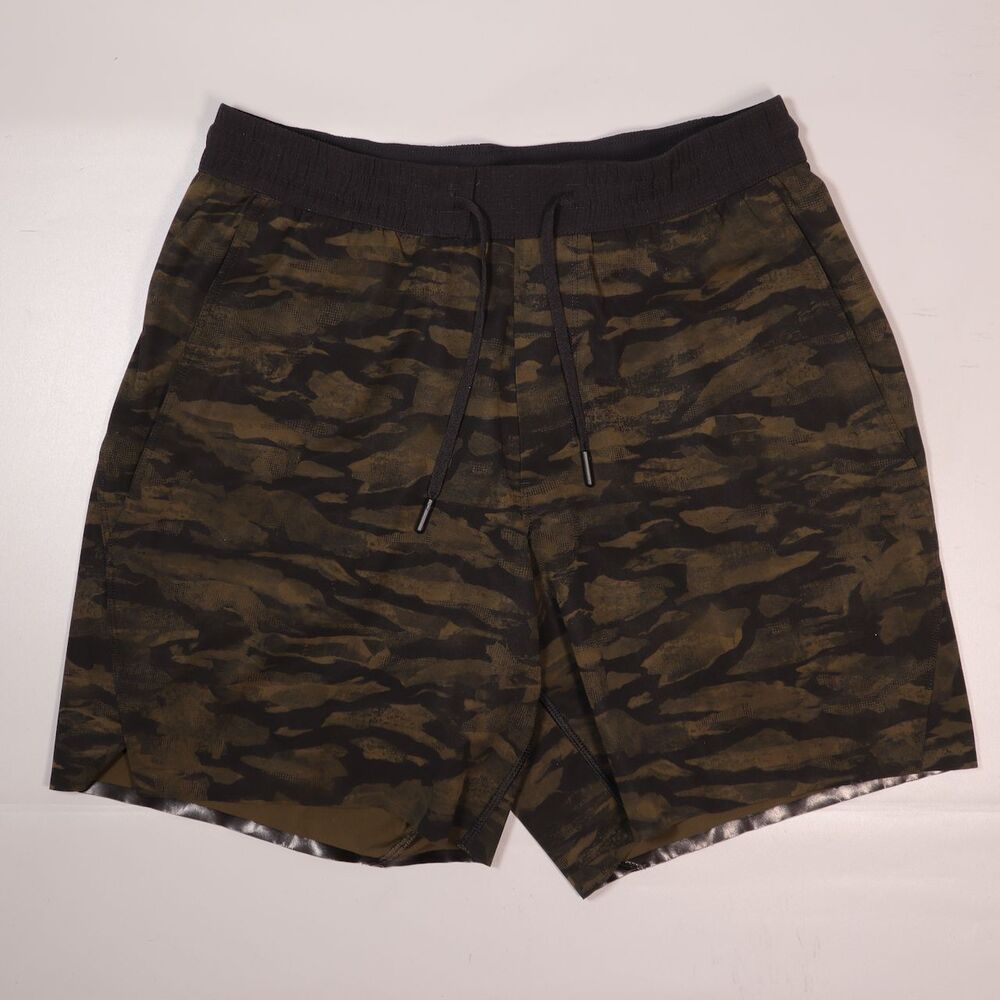 Lululemon Channel Cross Shorts Brief lined Camo Men's Medium M x 7"